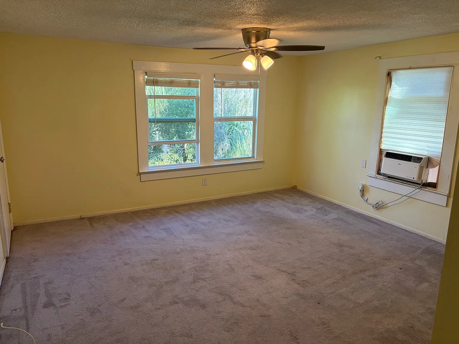 10905 Hackney Dr — Photo 3