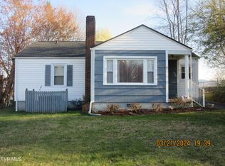 1009 Lincoln Ave, Johnson City, TN 37604