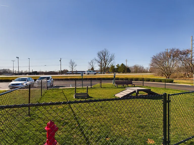 Pebble Brook Village — Photo 28