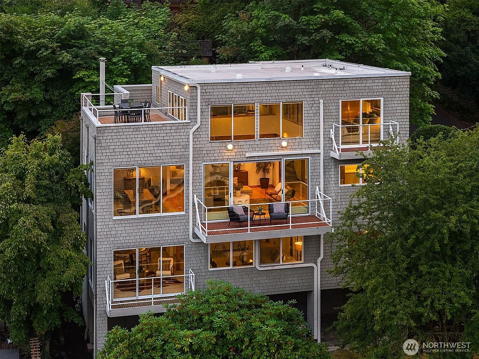 1st image of 3751 E Columbia Street