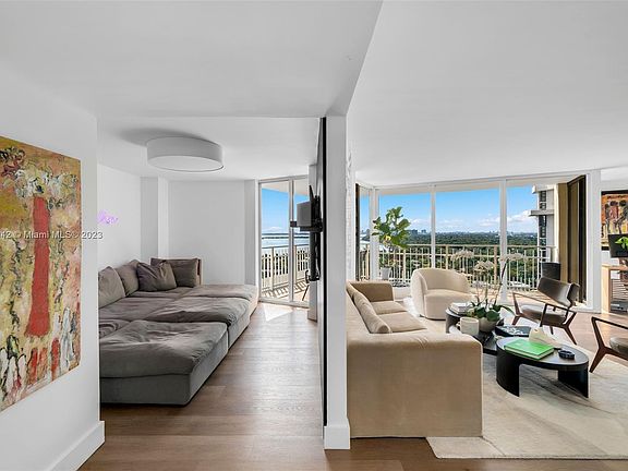 2nd image of 1000 Quayside Ter APT 1812