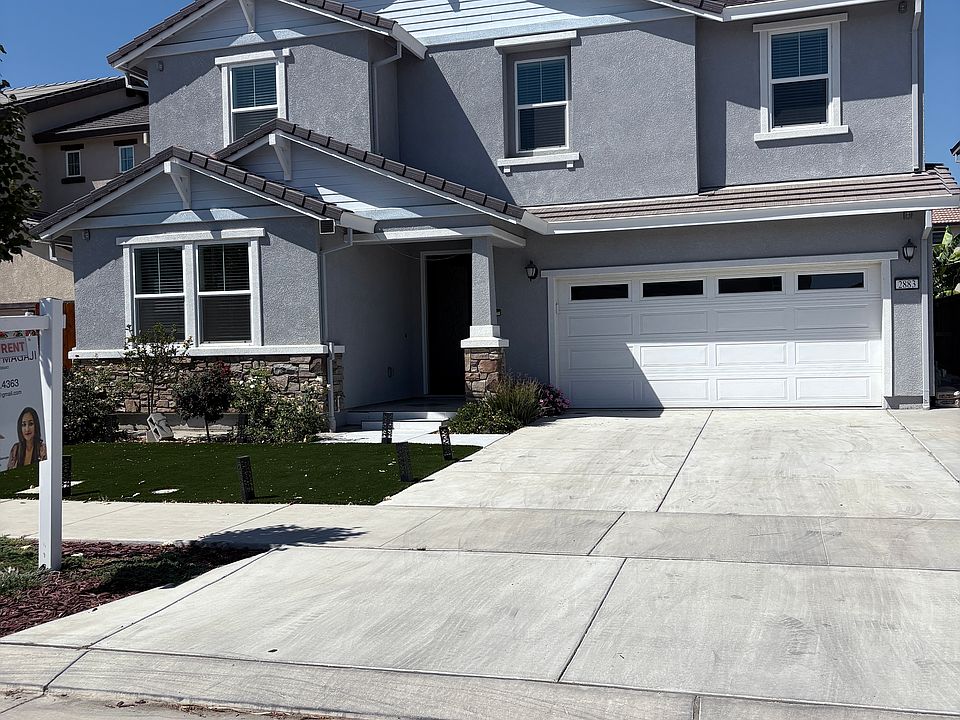 1st image of 2883 Rabbit Hollow Dr #1