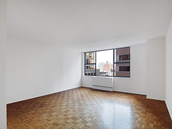 3rd image of 211 W 56th St APT 23K