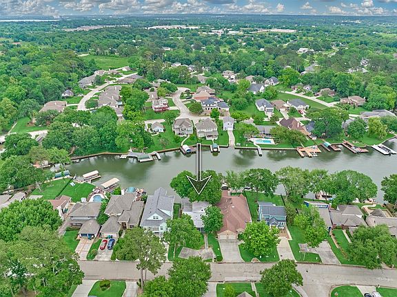 4th image of 6795 Kingston Cove Ln