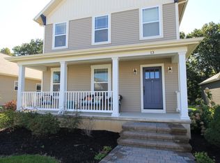 13 Vettura Ct, Malta, NY 12020