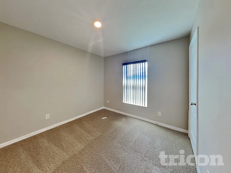 2163 Mandarin Loop — Photo 12