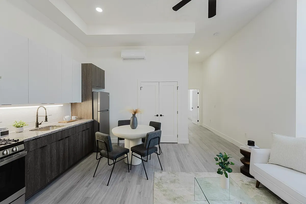 Building Photo - 540 Central Ave #101