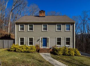 6861 Campbell Dr, Salem, VA 24153