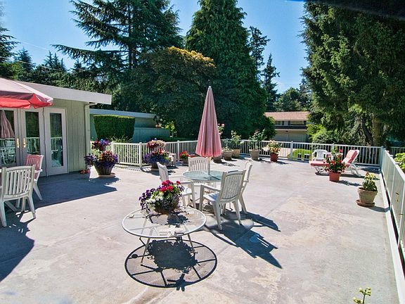 4th image of 5635 90th Ave SE