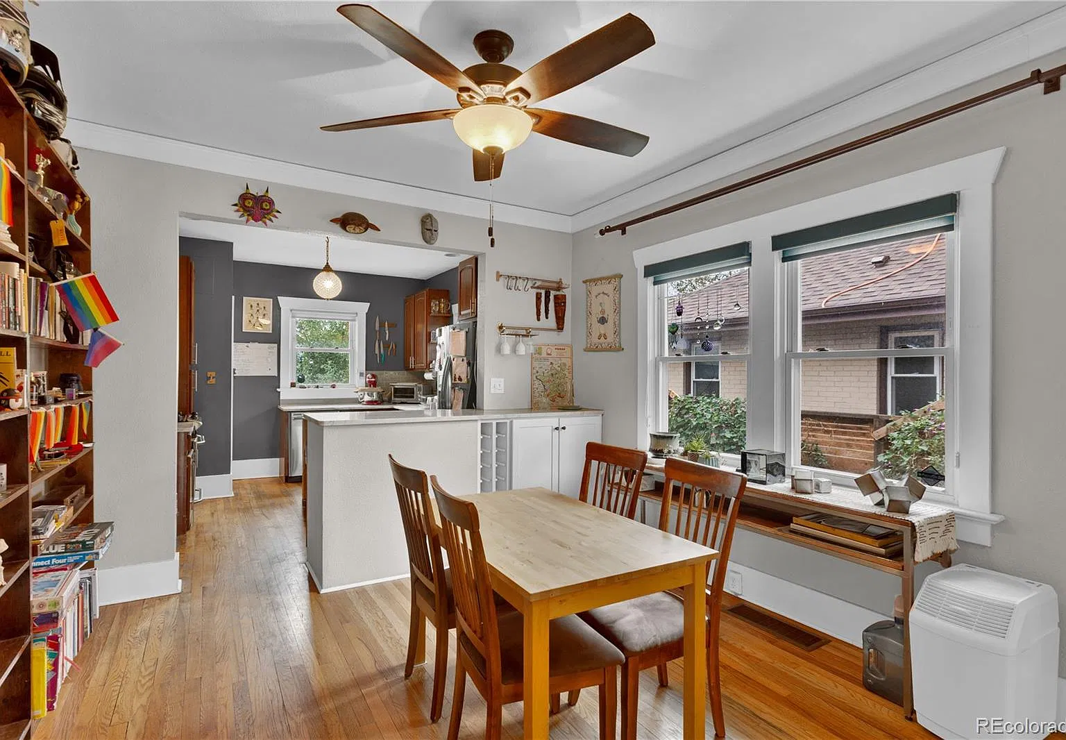 4 bed, 2.0 bath, 1776 sqft, $2,850 — Photo 3