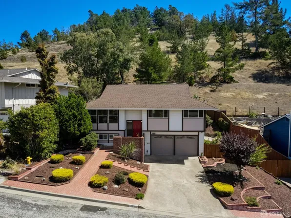 1048 Glacier Ave, Pacifica, CA 94044