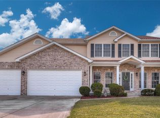 253 Jacobs Way Dr, Saint Peters, MO 63376