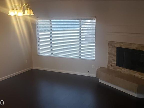 5th image of 8225 Hollow Wharf Dr