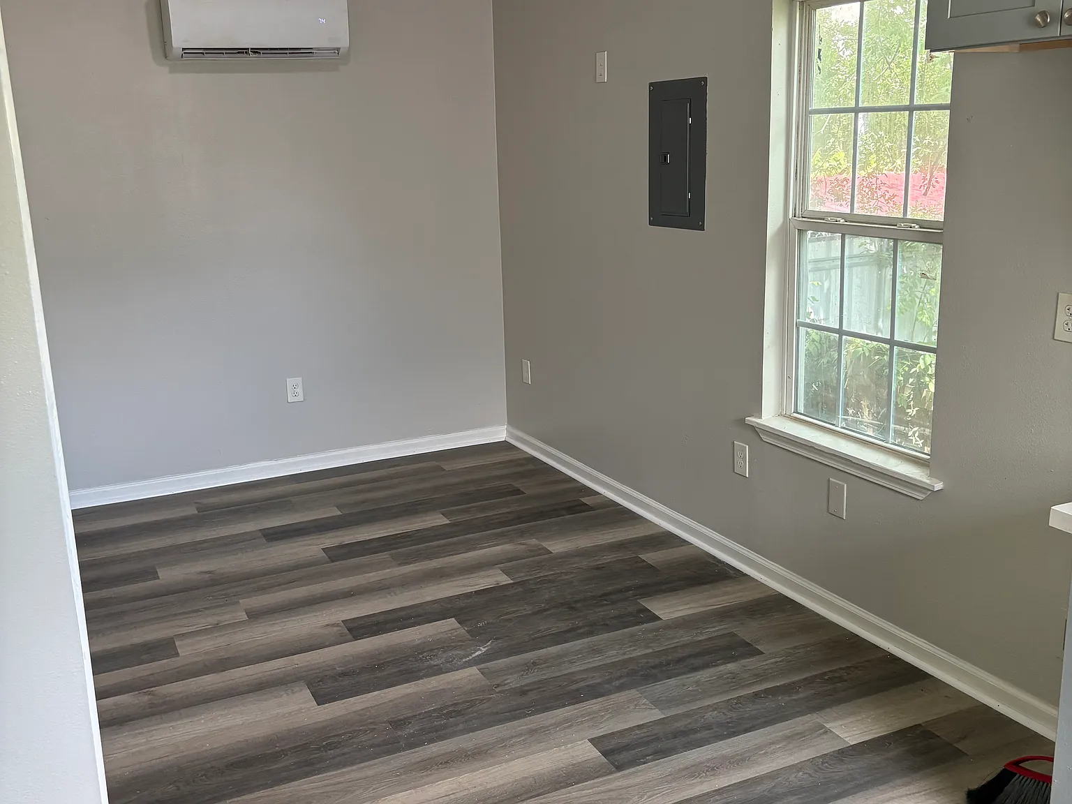 1 bed, 400 sqft, $1,150 — Photo 4