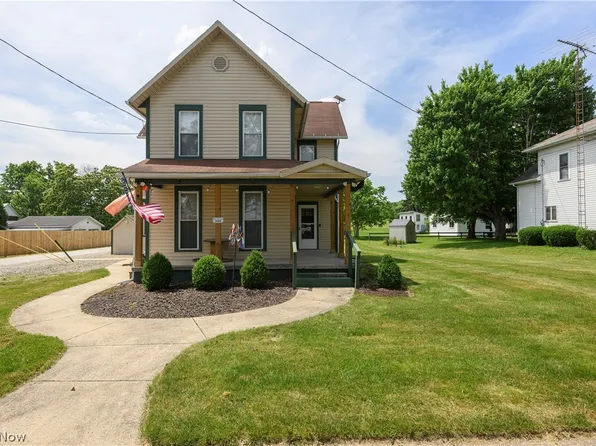 372 Park Ave SW, Bolivar, OH 44612