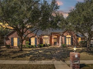 605 Hunters Run, Woodway, TX 76712
