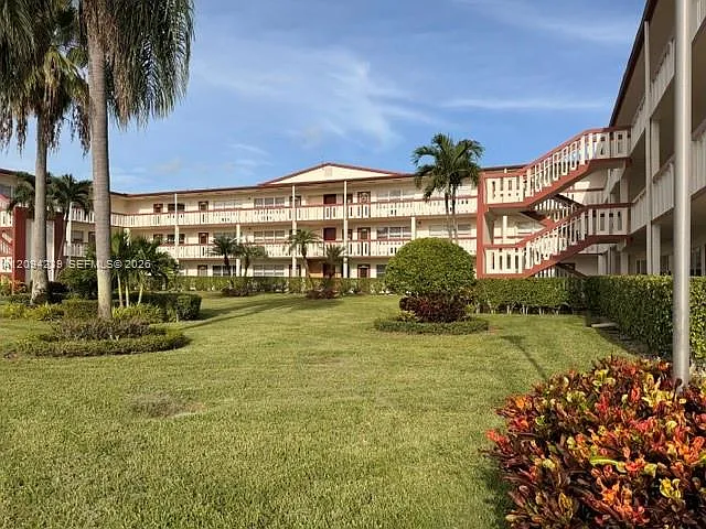 Brighton At Century Villa — Photo 3