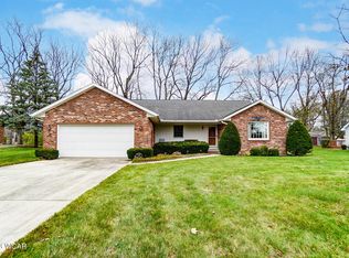 172 Ruskin Ct, Lima, OH 45806