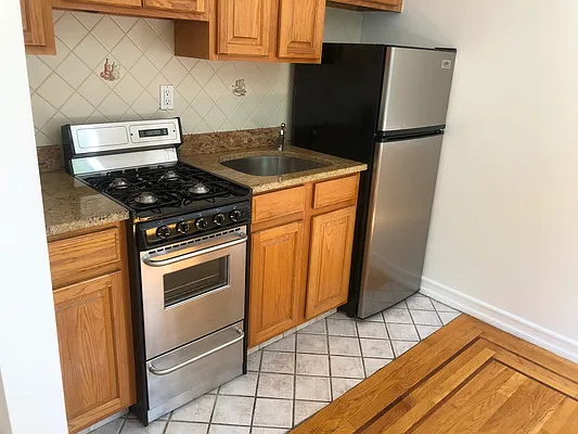 Rented by Waverly Realty Associates | media 6