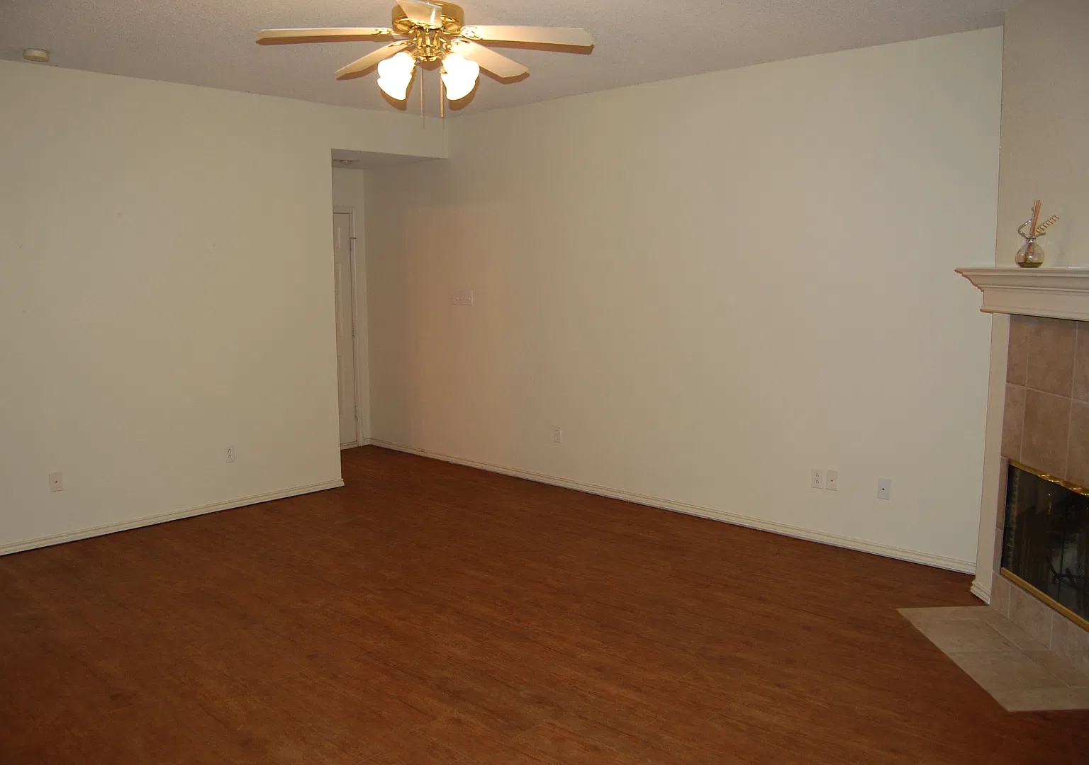 Remodeled Townhouse in Southwest Lubbock. — Photo 2