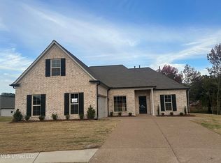 1806 Millers Cv, Hernando, MS 38632