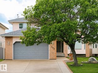 306 Twin Brooks Dr NW, Edmonton, AB T6J 6S4