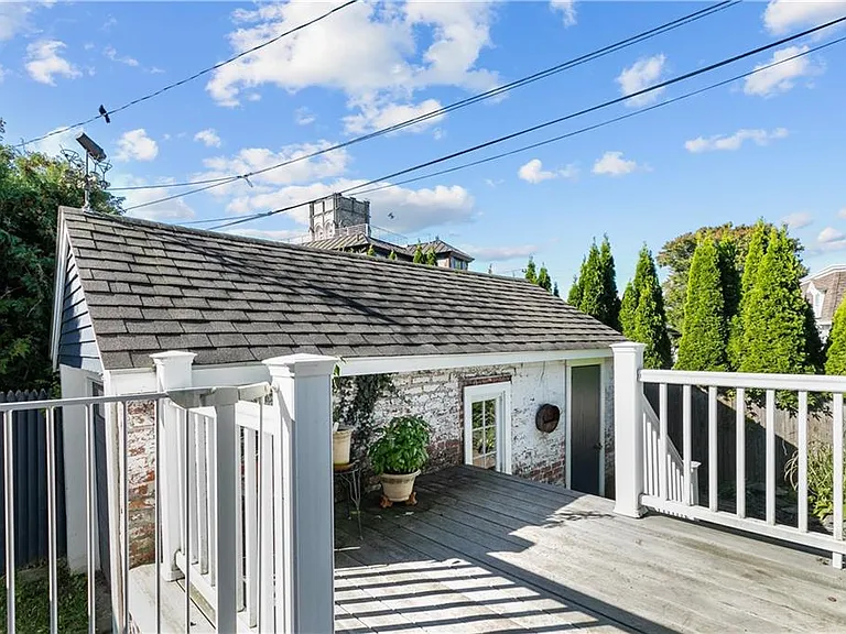 17 West St — Photo 24
