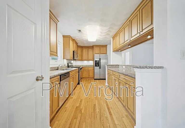 5389 Susquehanna Dr — Photo 11