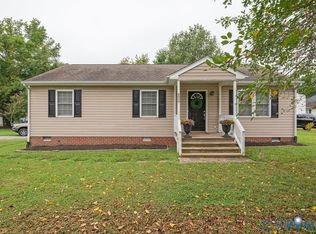 4800 White Manor Ct, Midlothian, VA 23112