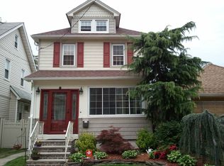 72 Saint Josephs Ave, Staten Island, NY 10302