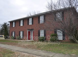 1116 Herr Ln #2, Louisville, KY 40222