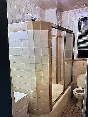 3rd image of 321 E 54th St APT 2H
