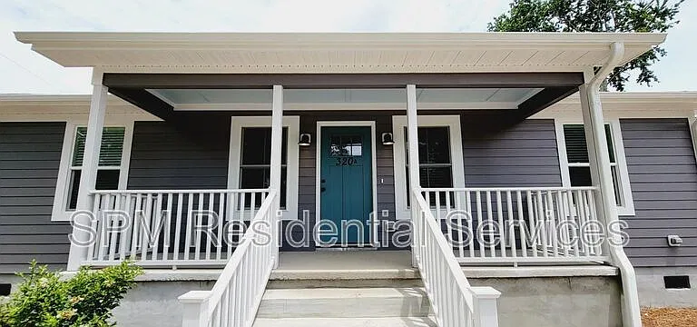 320A Wood Dale Dr — Photo 1