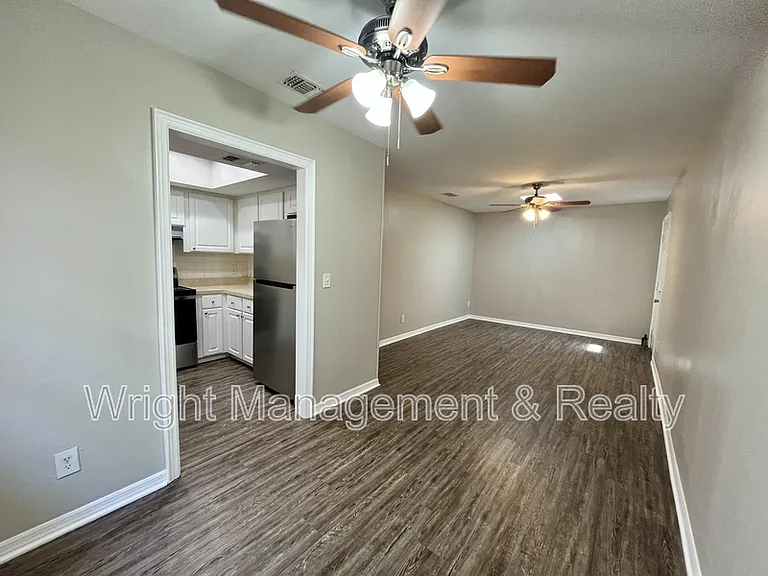 505 S Westland Ave #D — Photo 4
