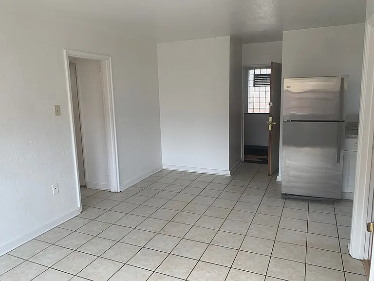 5506 Fifth Avenue — Photo 168
