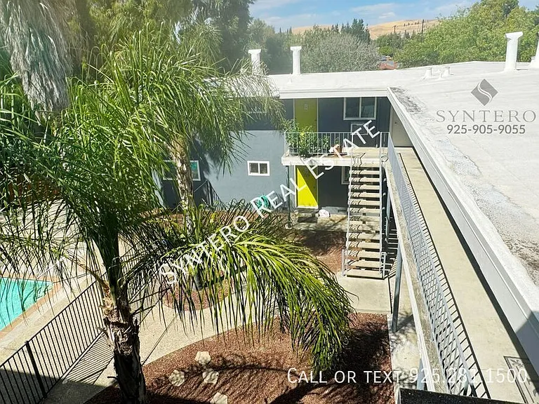 1515 West St #2 — Photo 25