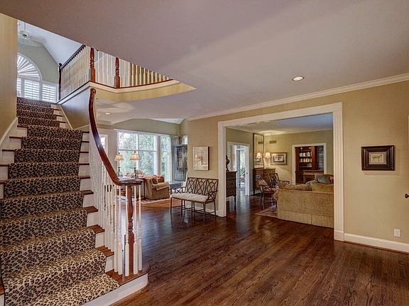 Fab entry dbl staircase