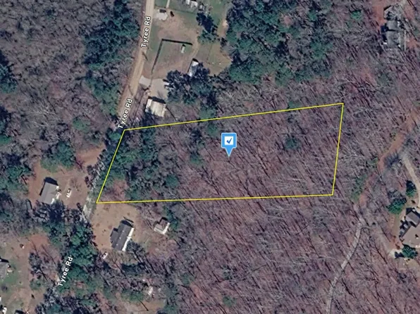 7090 Tyree Rd, Winston, GA 30187