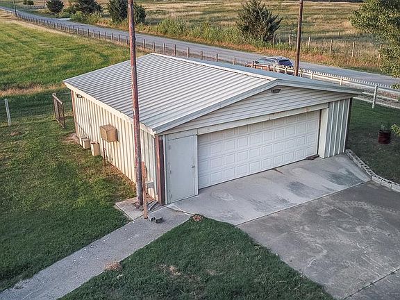 2nd image of 440 County Road 4679