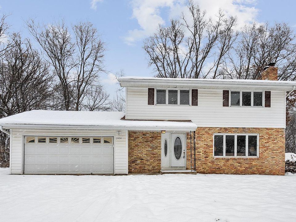 1st image of 2404 Hayes Ct
