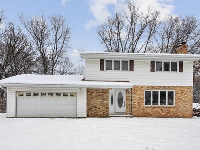 2404 Hayes Ct, Burnsville, MN, 55337