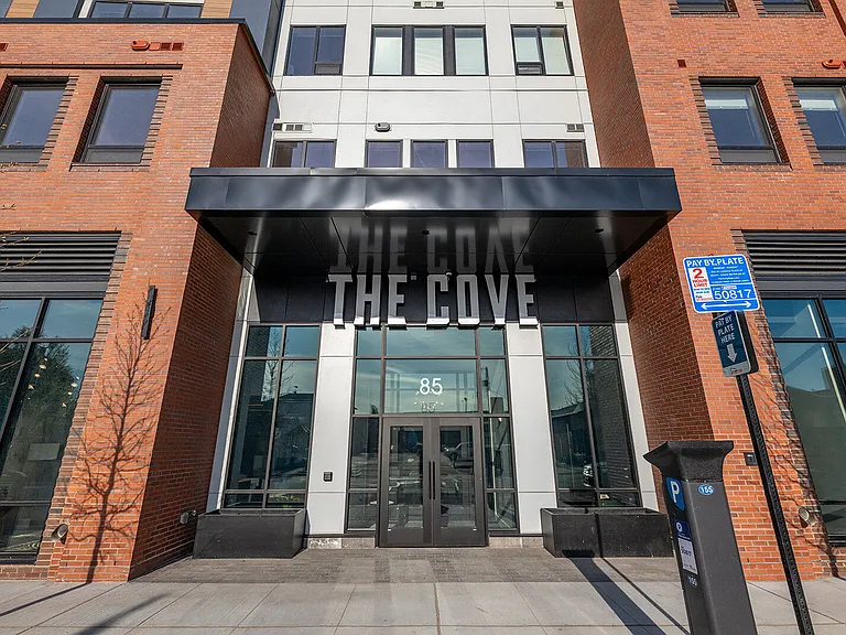 The Cove — Photo 24