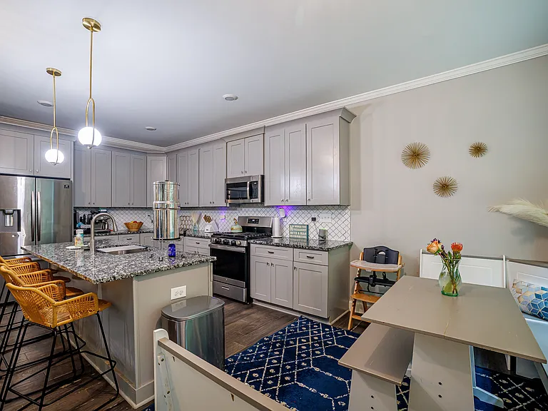 439 Vinings Vintage Cir — Photo 3