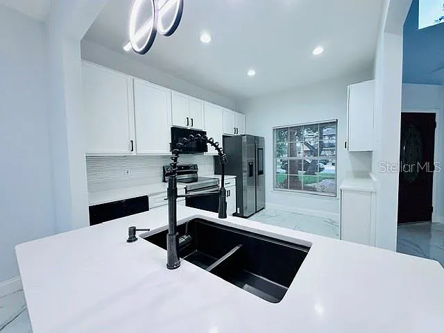 2047 Meadow Pond Way — Photo 9