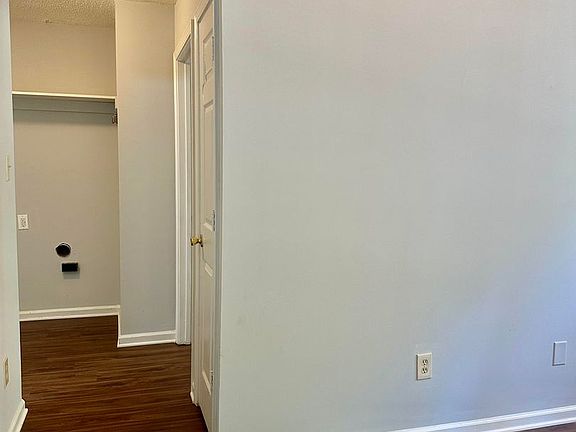 5th image of 1201 Butler St #7