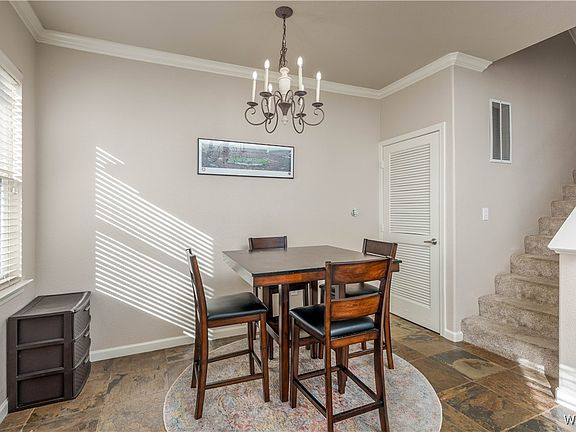 5th image of 600 13th St #213