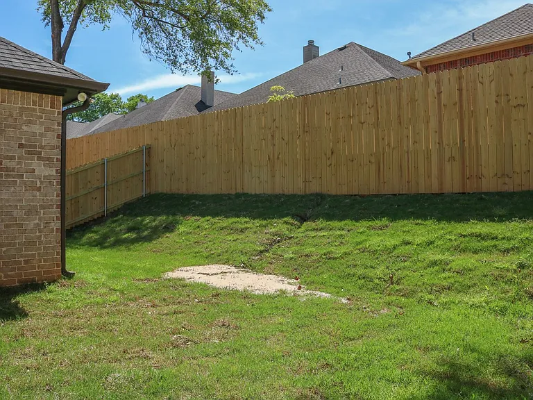 3421 Cottage Ct — Photo 26