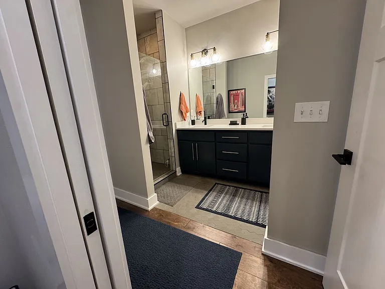 1356 S Duncan Ave — Photo 14