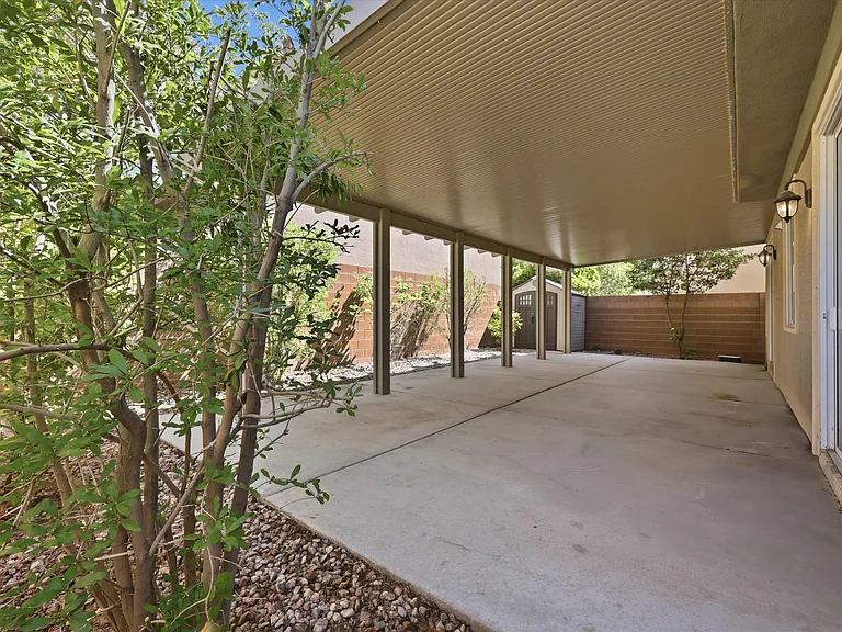 7658 Engleberg Ave — Photo 26