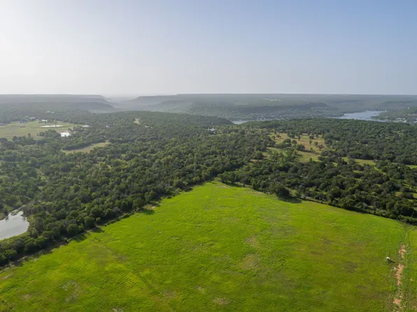 N Lakeview Dr, Palo Pinto, TX 76484